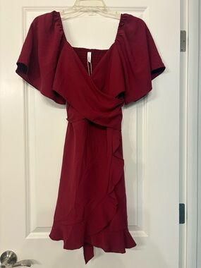Dokotoo Burgundy Wrap Dress Medium Ruffle Flowy Vacation Date Night Dress